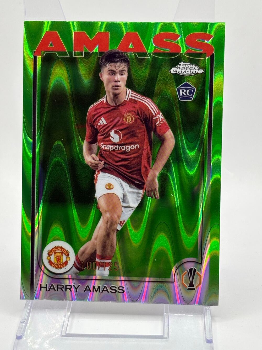 2024-25 Topps Chrome Harry Amass Rookie Green RayWave 100/125 SP MAN United RC